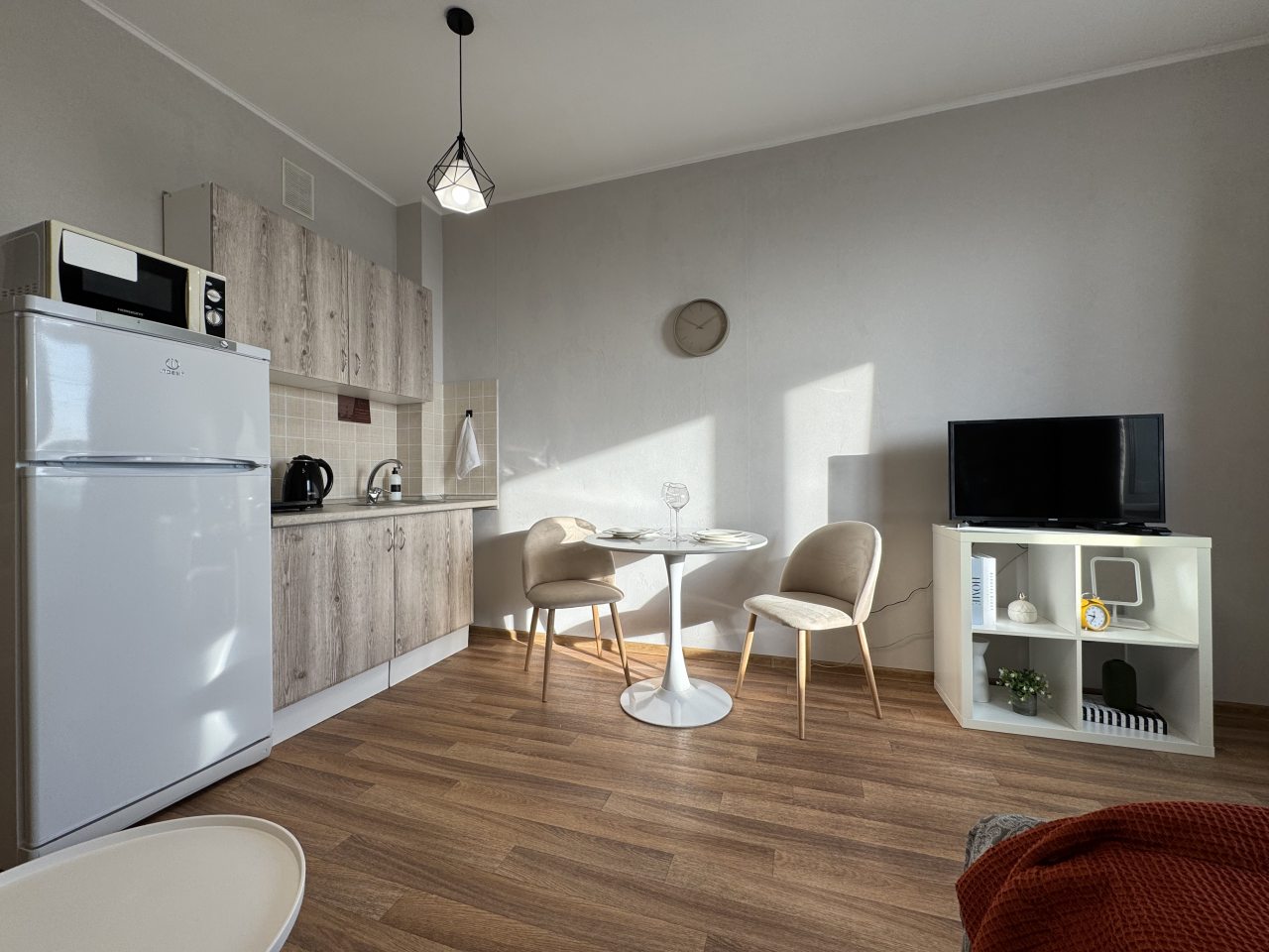 Студио (Atmosfera Sna. Комфортный видовой номер в высотке у ЖД Вокзала), Апартаменты Atmosfera Sna на Сибирской