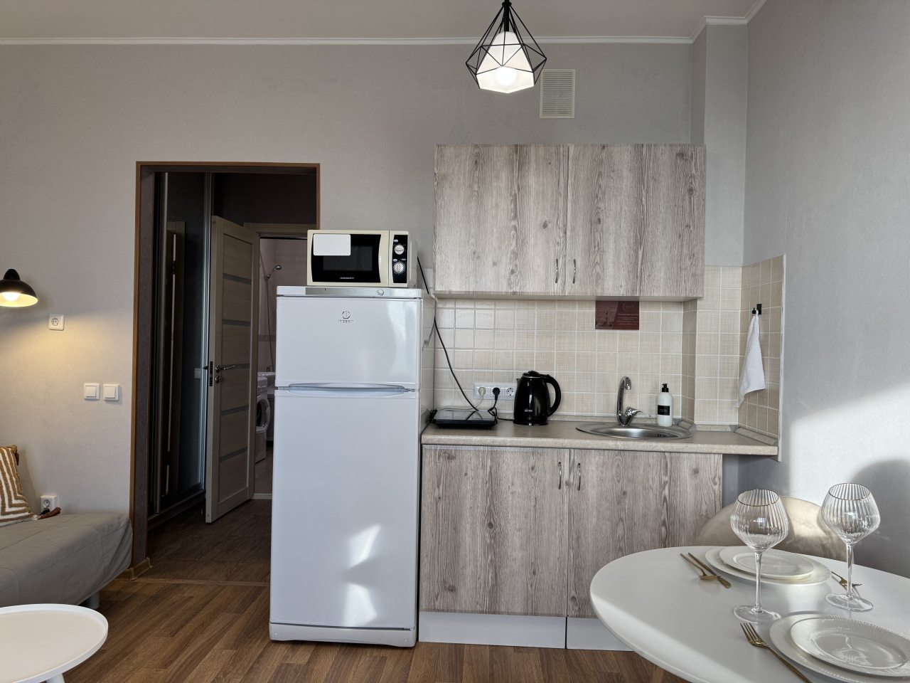 Студио (Atmosfera Sna. Комфортный видовой номер в высотке у ЖД Вокзала), Апартаменты Atmosfera Sna на Сибирской