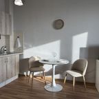 Студио (Atmosfera Sna. Комфортный видовой номер в высотке у ЖД Вокзала), Апартаменты Atmosfera Sna на Сибирской