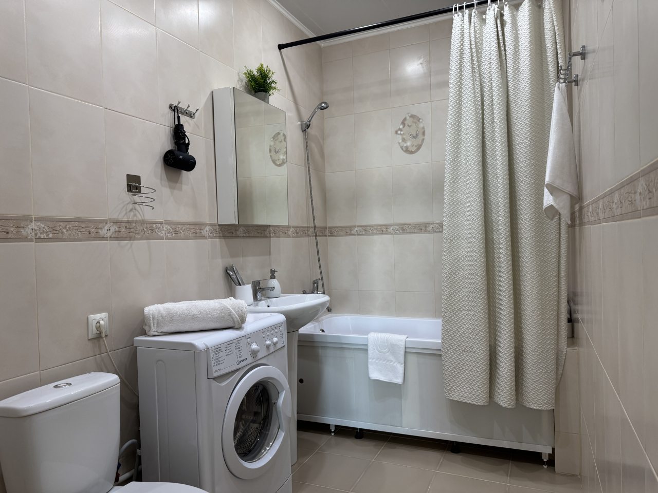 Студио (Atmosfera Sna. Комфортный видовой номер в высотке у ЖД Вокзала), Апартаменты Atmosfera Sna на Сибирской