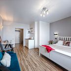 Семейный (Атмосфера Сна. Loft 50 метров над землёй), Апартаменты Atmosfera Sna на Сибирской