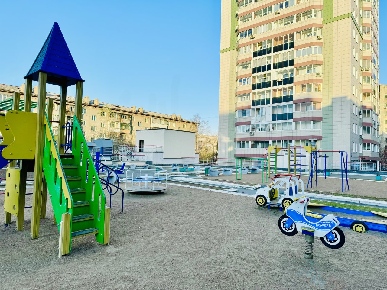 Номер (Атмосфера Сна. Атмосфера путешествия в ЖК комфорт-класса), Апартаменты Atmosfera Sna на Сибирской