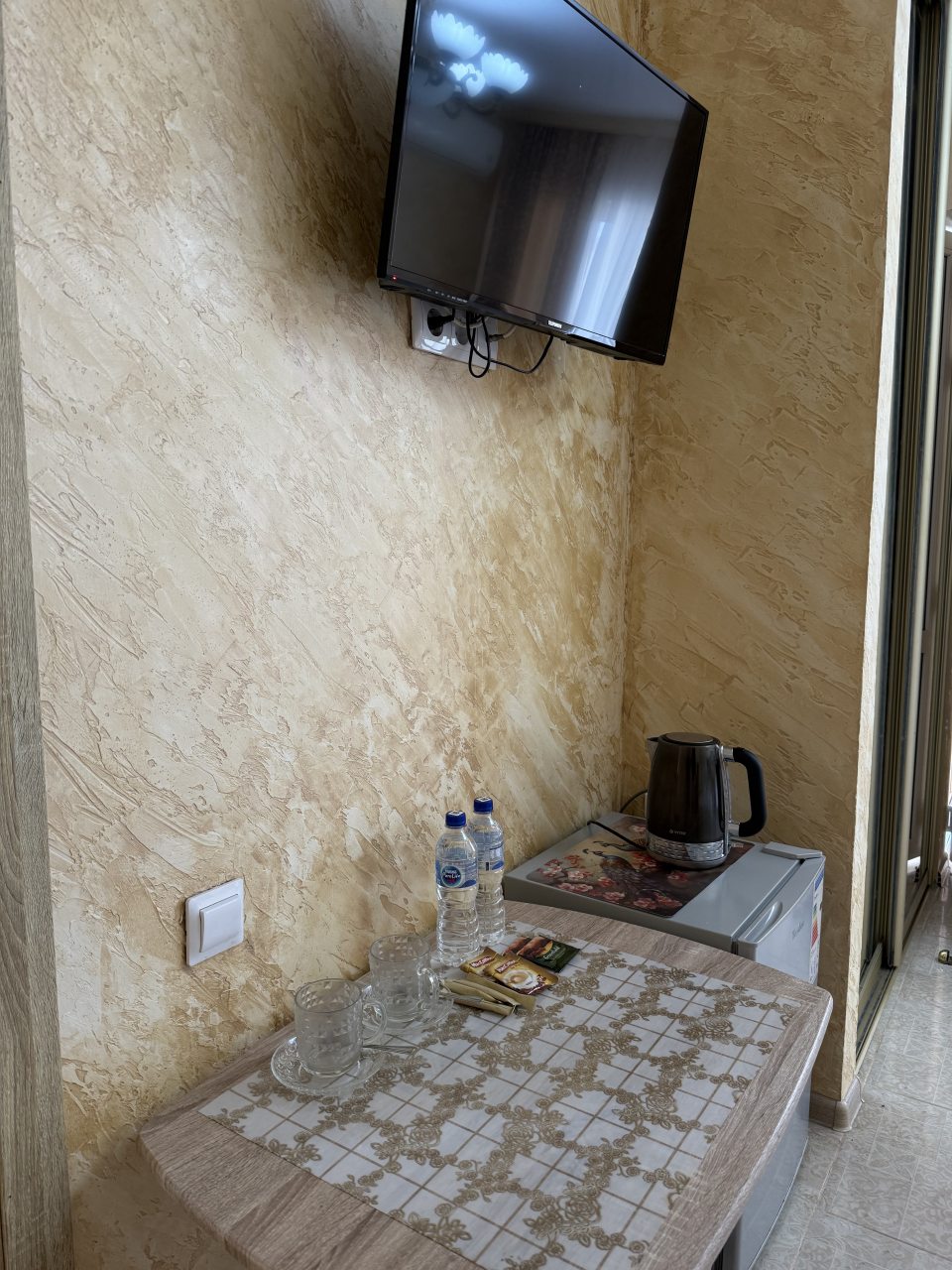 Полулюкс (Комфортный номер с балконом), Гостевой дом Изабелла