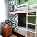 Четырехместный (Семейный номер (удобства на этаже)), Хостел Флора