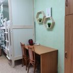 Четырехместный (Семейный номер (удобства на этаже)), Хостел Флора