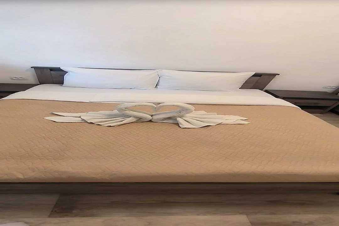 Номер (Четырёхместный комфорт плюс (двухкомнатный)), Парк-Отель Казантип-Центр на Азовском море