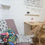 Апартаменты (Дом "Зингер" (2+1)), Апартаменты Бон Апарт на Казанской