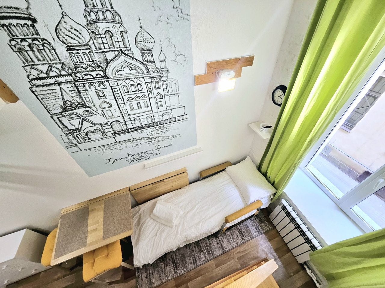 Апартаменты (Храм Воскресения Христова Спас (2+1)), Апартаменты Бон Апарт на Казанской