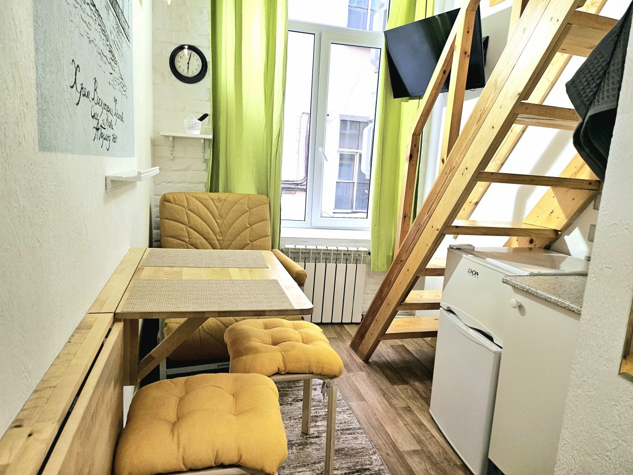 Апартаменты (Храм Воскресения Христова Спас (2+1)), Апартаменты Бон Апарт на Казанской