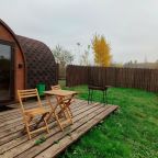 Бунгало (Бунгало), Глэмпинг Остров