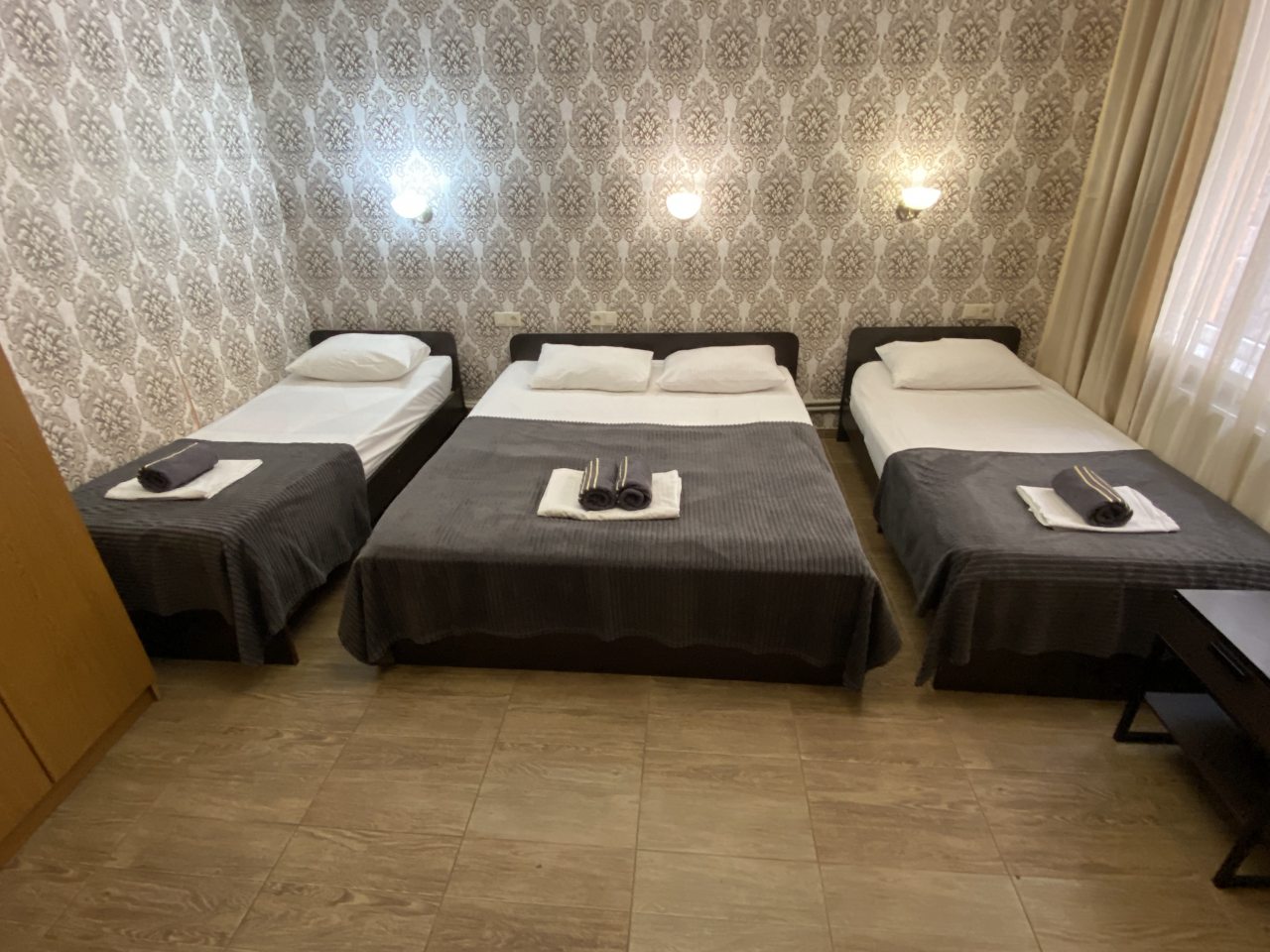 Четырехместный (Стандартный номер(санузел на этаже,личный)), Гостевой дом РусАлина