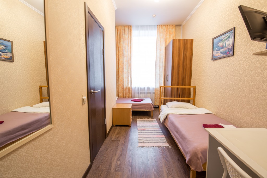 Двухместный (Twin с удобствами в номере) мини-отеля На Бауманской, Москва