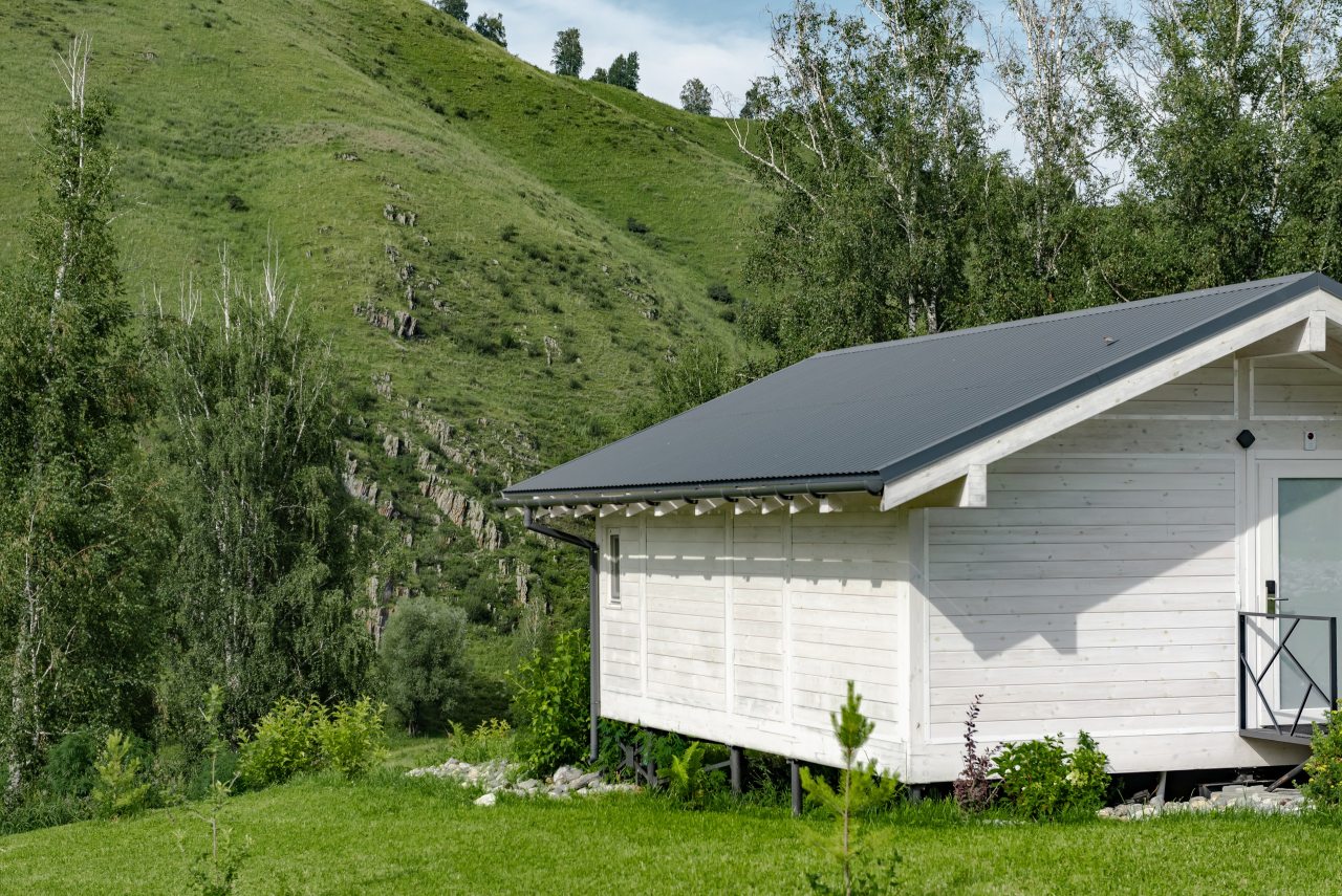 Шале (Шале с двуспальной кроватью 1-я линия), Отель Маральник Алтай Пэлас