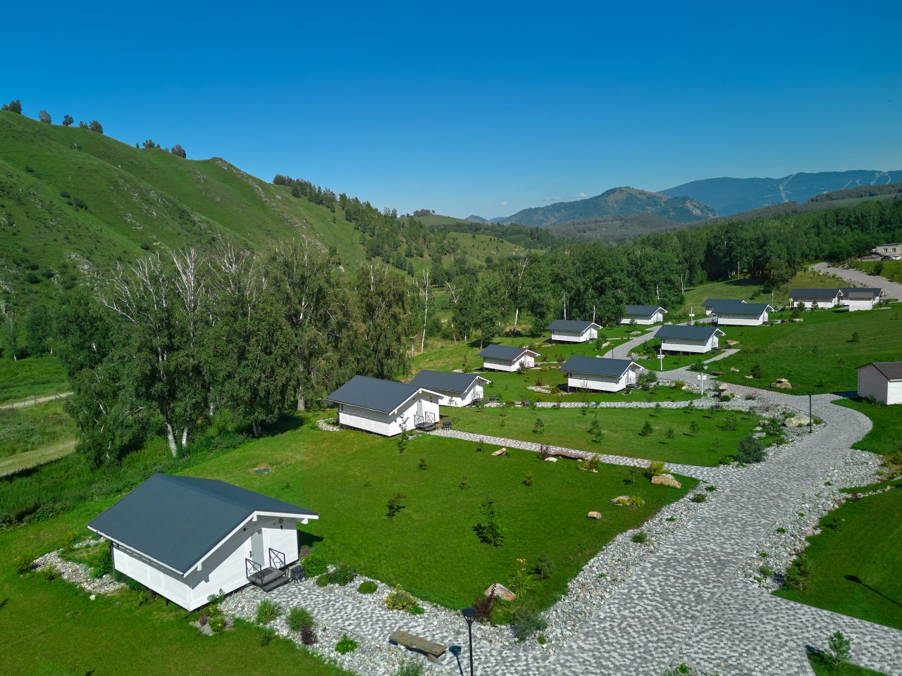 Шале (Шале с двуспальной кроватью 1-я линия), Отель Маральник Алтай Пэлас