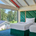 Шале (Шале c двумя раздельными кроватями 2-я линия), Отель Маральник Алтай Пэлас