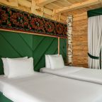 Вилла (Вилла Люкс улучшенный), Отель Маральник Алтай Пэлас