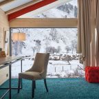 Шале (Шале c двумя раздельными кроватями 1-я линия), Отель Маральник Алтай Пэлас