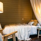 Дом (Крыжовник), Кемпинг Ягодка-Малинка