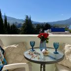 Полулюкс (Двухкомнатный с балконом корпус 1), Санаторий Голубая волна