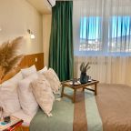 Полулюкс (Двухкомнатный с балконом корпус 1), Санаторий Голубая волна