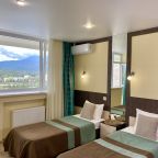 De Luxe (Семейный 2-х комнатный в корпусе 1 с балконом), Санаторий Голубая волна