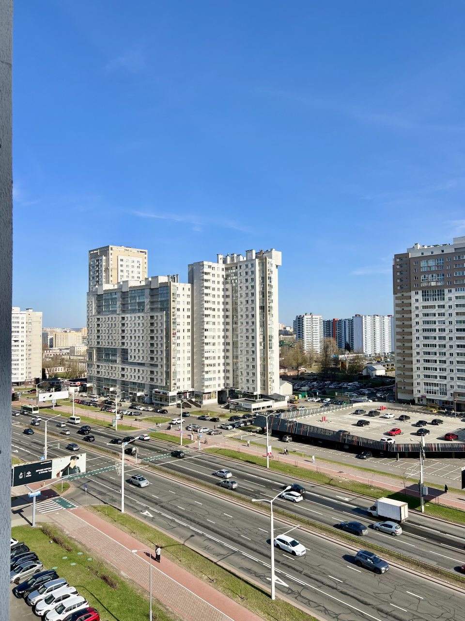 Апартаменты (Двухкомнатная квартира в центе Минска. 2 лоджии), Апартаменты Двухкомнатная квартира в центре Минска
