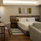Полулюкс (Джуниор Сюит), Отель NUUR hotel