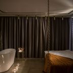 Апартаменты (Апартаменты для романтических свиданий), Апартаменты 2ROOMS