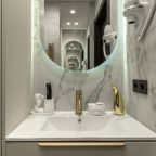 Апартаменты (Манящая ночь 1402), Апартаменты 2ROOMS