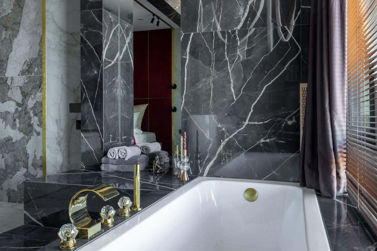 Апартаменты (Манящая ночь 1402), Апартаменты 2ROOMS