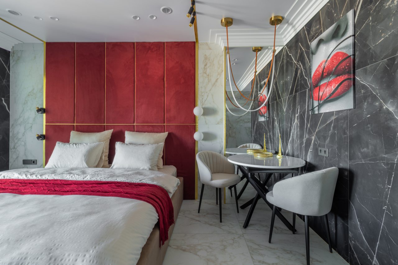 Апартаменты (Манящая ночь 1402), Апартаменты 2ROOMS
