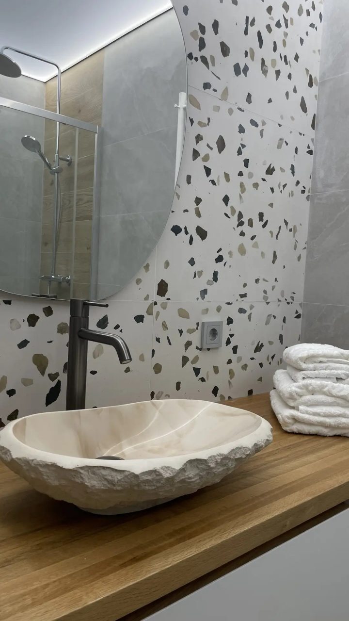 Двухместный (Апартамент на Родионова), Апартаменты 2ROOMS