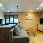 Люкс (Люкс с двуспальной кроватью и двуспальным диваном), Апарт-отель Freedom