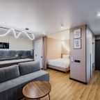 Люкс (Люкс с двуспальной кроватью и двуспальным диваном), Апарт-отель Freedom