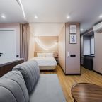 Люкс (Люкс с двуспальной кроватью и двуспальным диваном), Апарт-отель Freedom