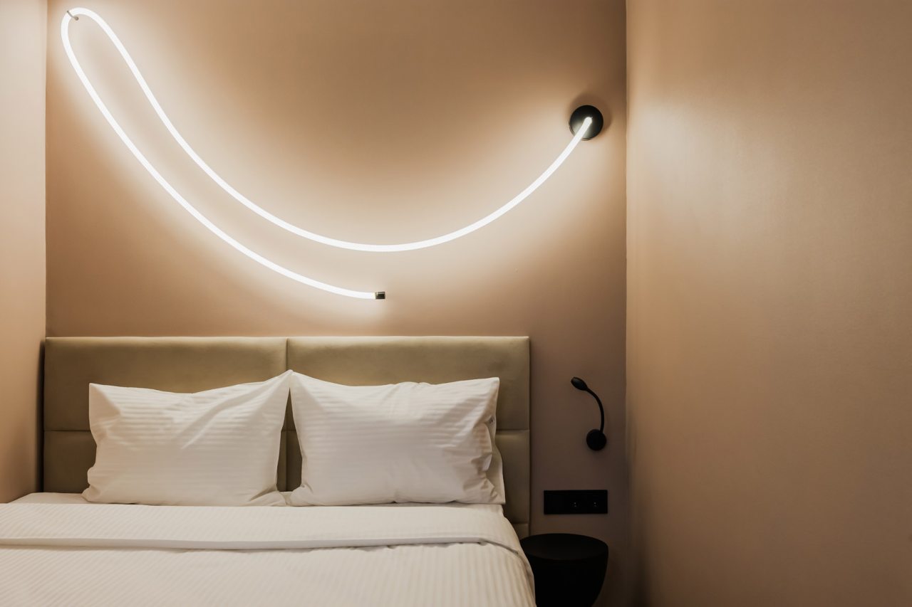 Люкс (Люкс с двуспальной кроватью и двуспальным диваном), Апарт-отель Freedom