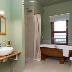 Номер (Стандарт улучшенный), База отдыха Янтарь