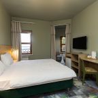 Номер (Стандарт улучшенный), База отдыха Янтарь