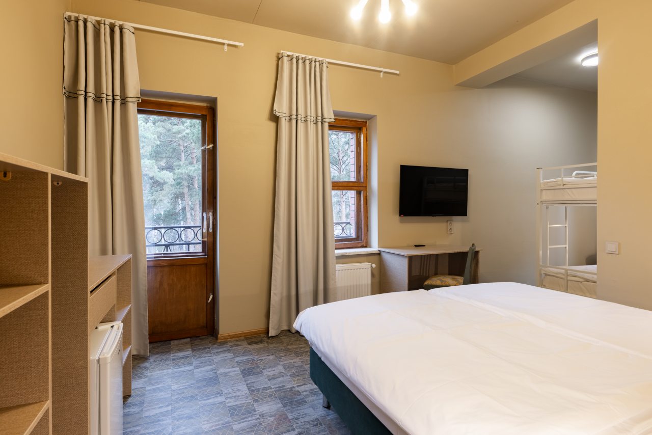 Номер (Стандарт семейный), База отдыха Янтарь