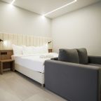 рядом со стадионом Краснодар рядом с парком Галицким