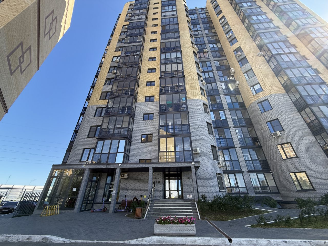 Трёхместный и более (Апартаменты 1-К Квартира), Апартаменты Нигелла в южном микрорайоне рядом с ТЦ Кристалл