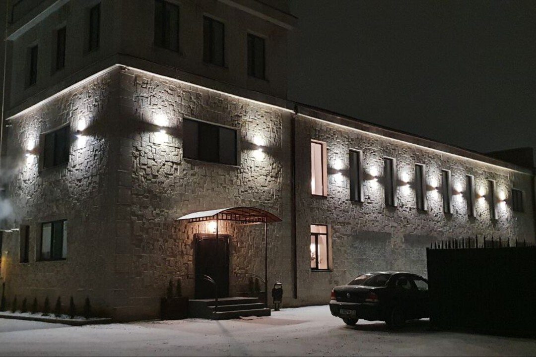 Гостиница Империал, Волжский