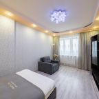 Квартира (Inndays Apartments на Аркадия Шипунова, 8), Апартаменты 2-к квартира в Левобережном р-не