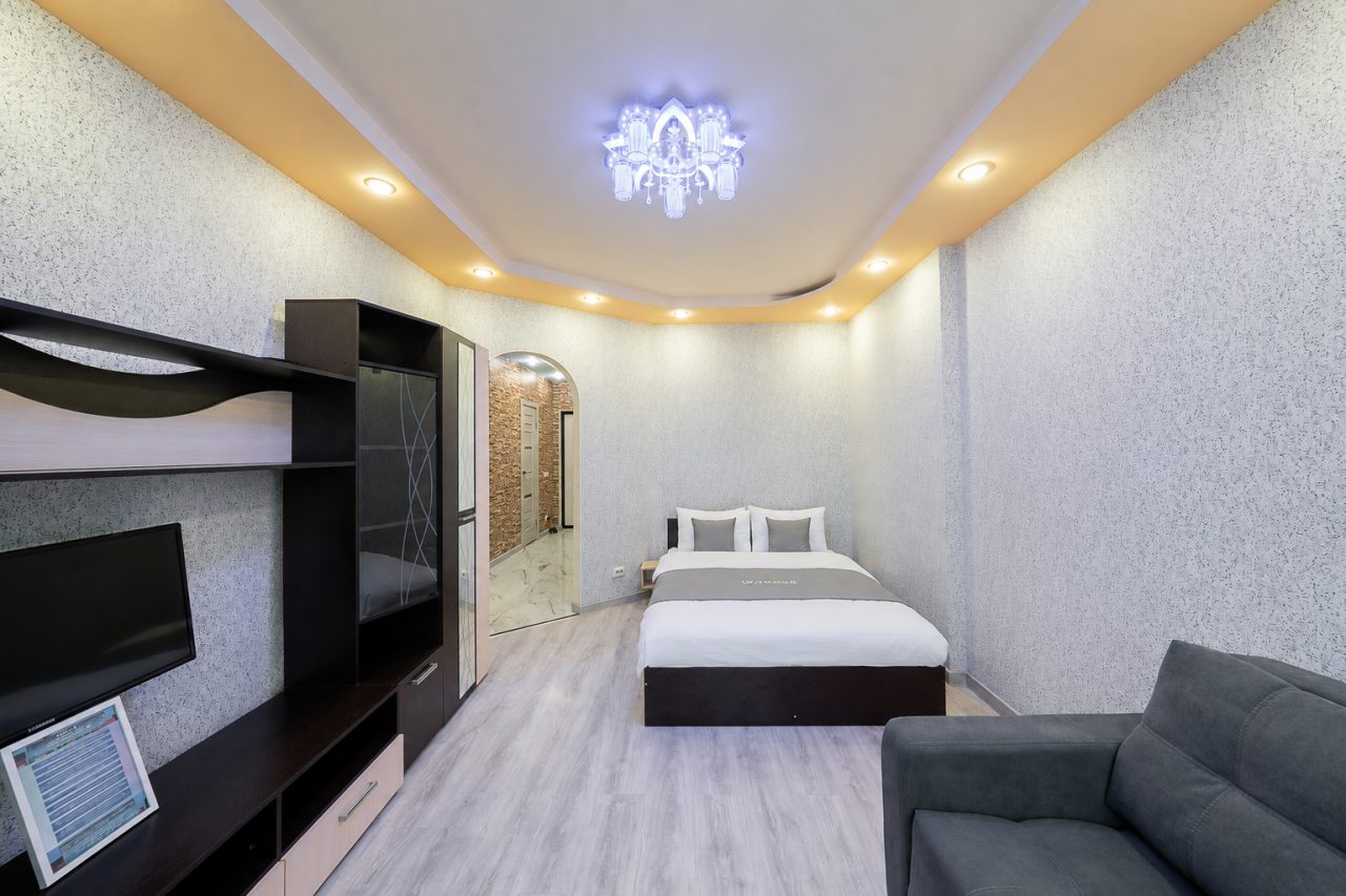 Квартира (Inndays Apartments на Аркадия Шипунова, 8), Апартаменты 2-к квартира в Левобережном р-не