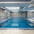 Крытый плавательный бассейн, Спа-отель Sanitas Medical Resort&SPA