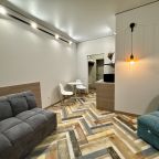 СТУДИЯ С КУХНЕЙ И ВСЕМИ УДОБСТВАМИ