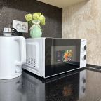 Апартаменты (С видом на море на берегу моря), Гостиница Ревивал