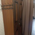 Трёхместный и более (З-местный номер стандарт, 1 этаж, вид  во двор, № 14), Гостевой дом Family Loo