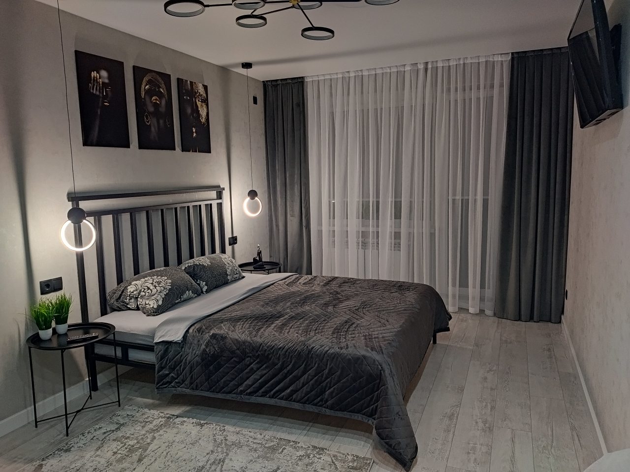 Апартаменты (Квартира Люкс на Ленинской), Апартаменты Квартира Люкс на Ленинской