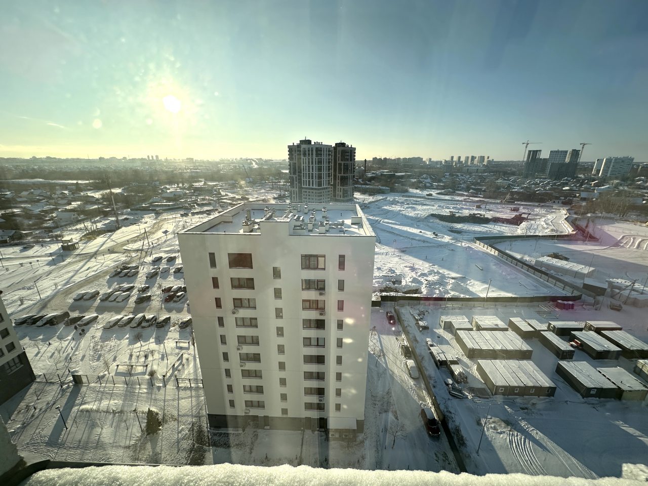 Шестиместный (Элитные Апартаменты на берегу реки Тура с видом на Мост Влюбленных), Апартаменты Элитные с видом на Мост Влюбленных